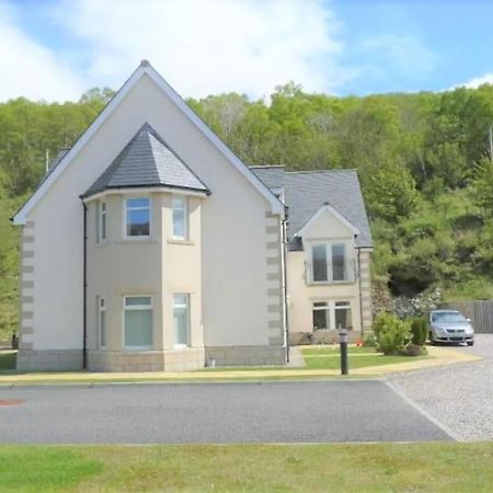 Beautiful Loch Side Apartment With Panoramic Views Fort William Bagian luar foto